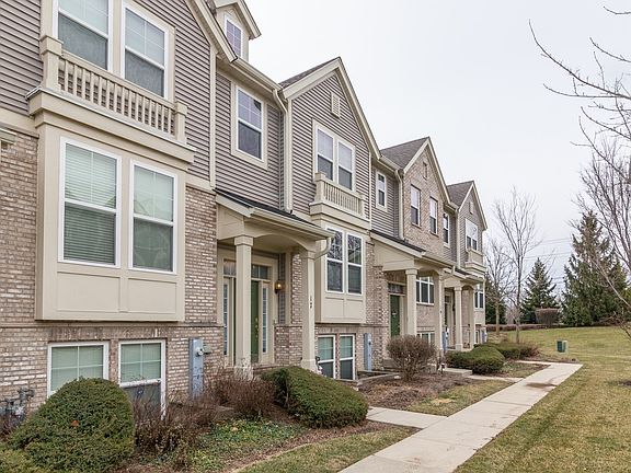 3rd image of 17 Veneto Ct