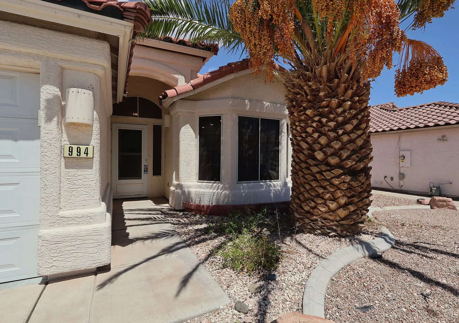 Newly Remodeled Single Story Home-Available Now! — Photo 2