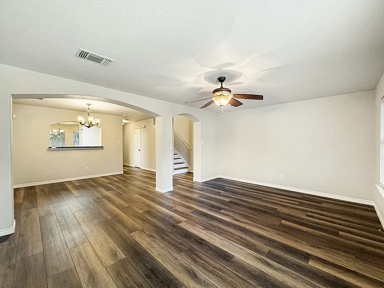 6910 Hallie Spirit — Photo 14