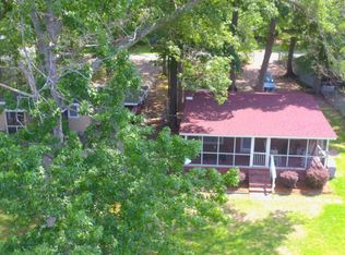 238 Point Circle Rd, Prosperity, SC 29127