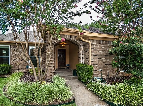 2nd image of 304 Malone Dr