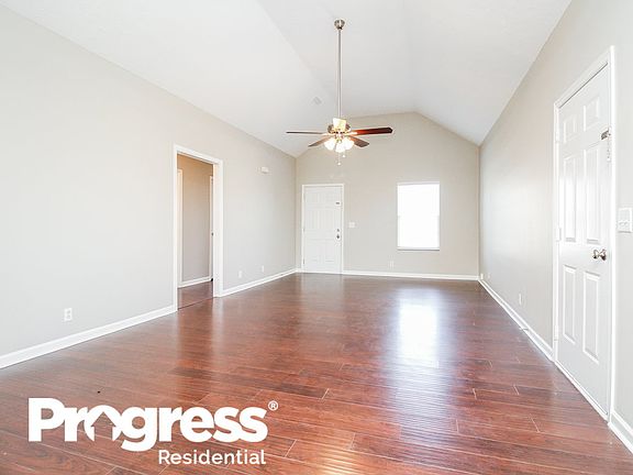 4th image of 2710 Apostle Ln