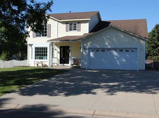 8228 Joliet Ave S, Cottage Grove, MN 55016