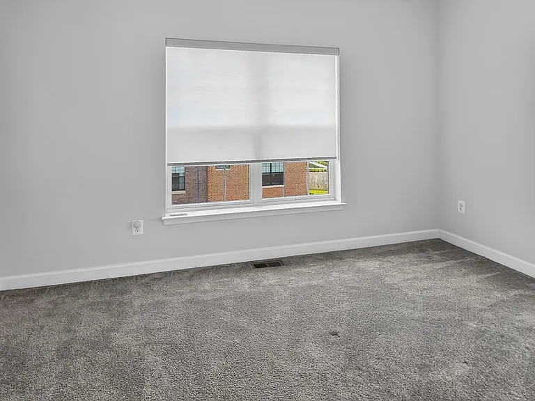 612 Leigh Way — Photo 56