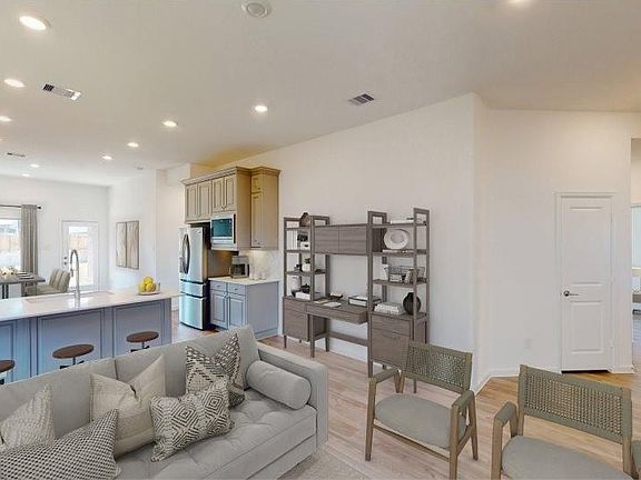 3rd image of 2813 Ravine Bluffs Ct