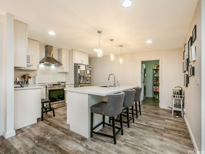 1085 Lunaai St, Kailua, HI, 96734