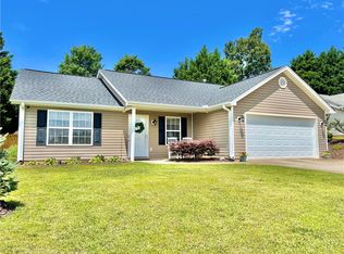 303 Lenhardt Rd, Easley, SC 29640