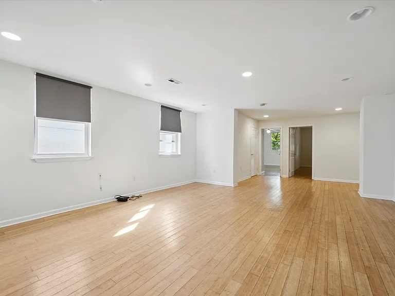 1708 N 18th St #2 — Photo 12