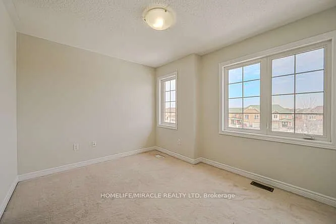 45 Peach Dr — Photo 31