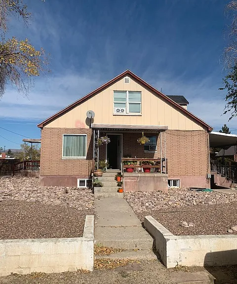239 S 200 W — Photo 14