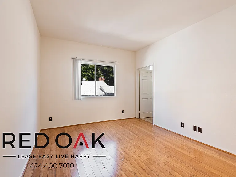2463 Sawtelle Blvd #101 — Photo 16