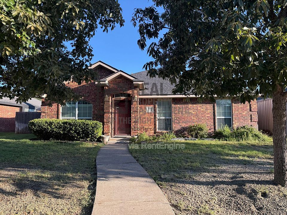 1st image of 1004 Pikes Peak Dr