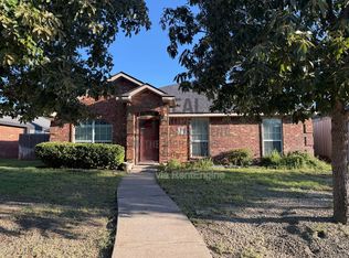 1004 Pikes Peak Dr, Amarillo, TX 79110