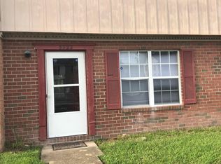 5922 Beechwalk Dr, Virginia Beach, VA 23464