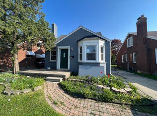 15528 Stricker Ave, Eastpointe, MI 48021