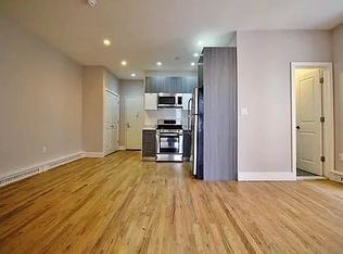 1373 Carroll St #1R, Brooklyn, NY 11213