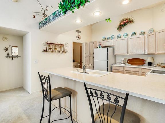 5th image of 13997 W Pueblo Trl