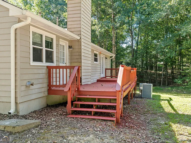 125 Pinewood Dr — Photo 21