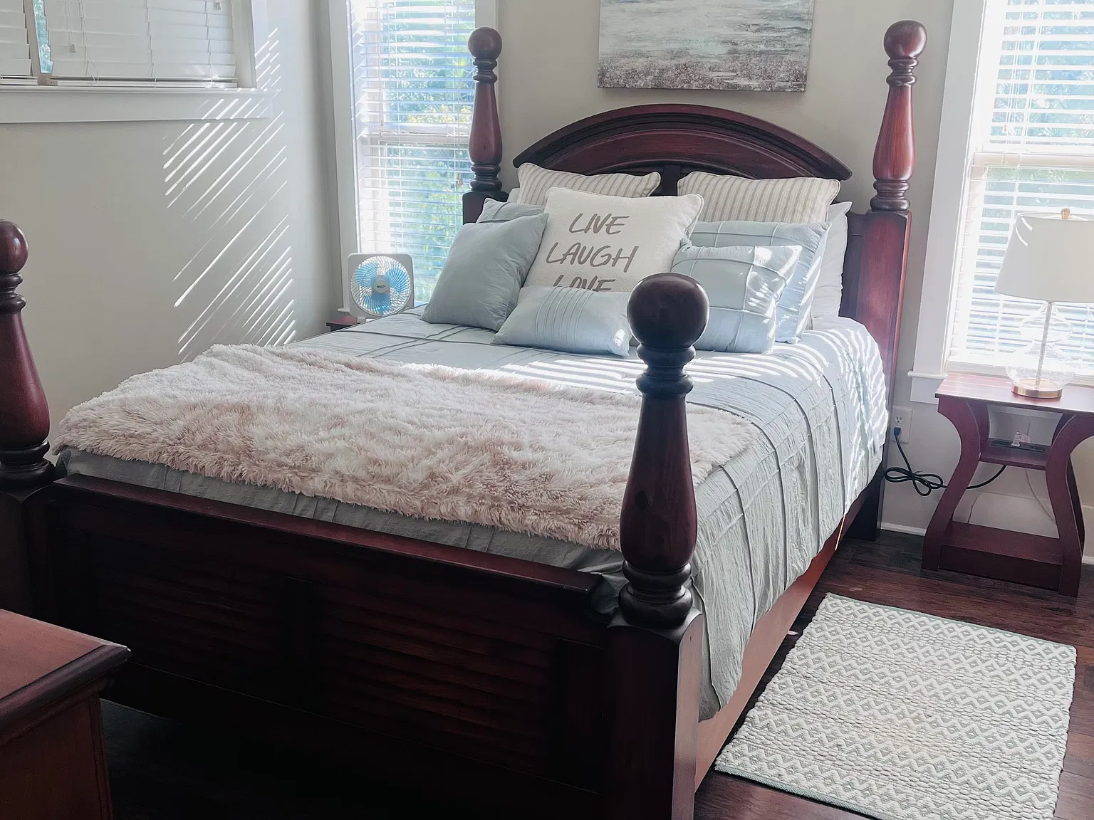 3 bed, 1375 sqft, $2,500 — Photo 4