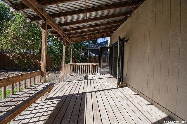 8166 Cheryl Meadow Dr — Photo 24