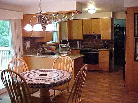 4th image of 5970 Brewster Dr
