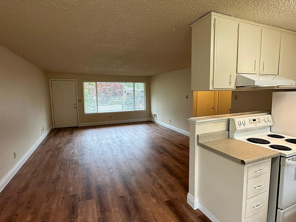 1st image of 29 43rd Pl NW #1