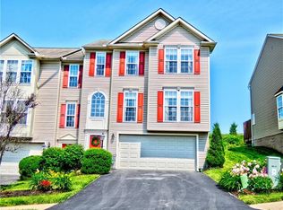 5023 Foxwood Ct, Gibsonia, PA