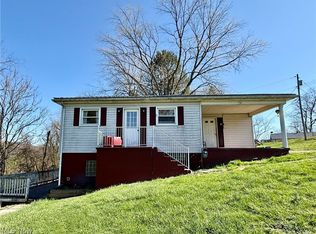 56 Pontiac Rd, Wellsburg, WV