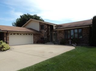12109 W Winchester Rd, Orland Park, IL 60467