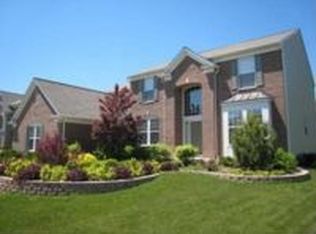 2733 Connolly Ln, Dundee, IL 60118