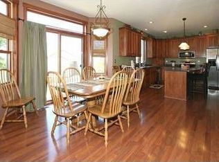 460 Division Ave, Roberts, WI 54023