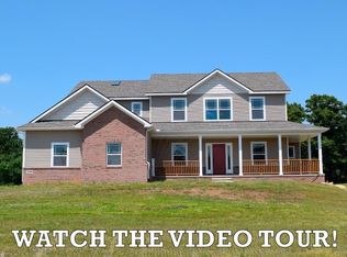 7680 Fox Trce, Dexter, MI 48130