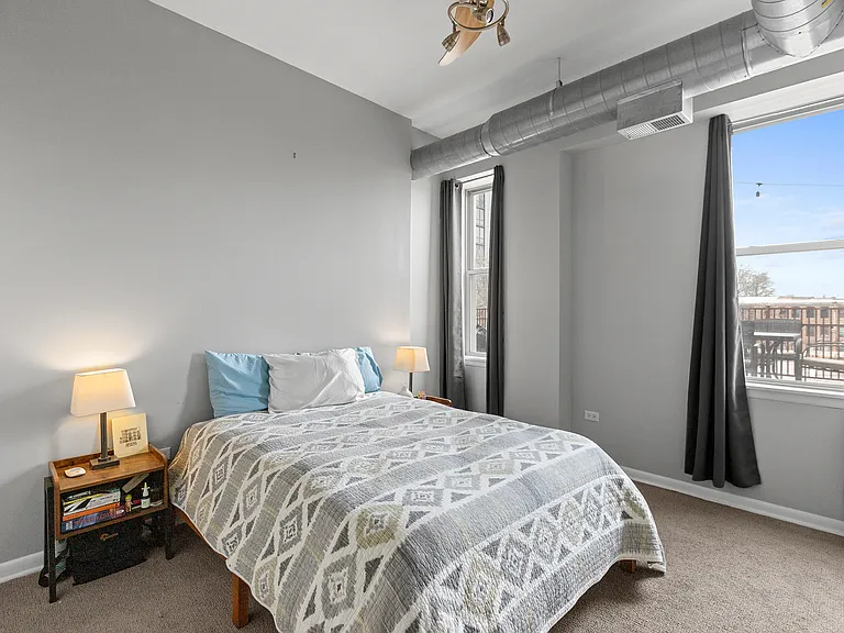 1225 W Morse Ave #304 — Photo 10