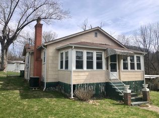 108 Rogers St, Pennington Gap, VA 24277