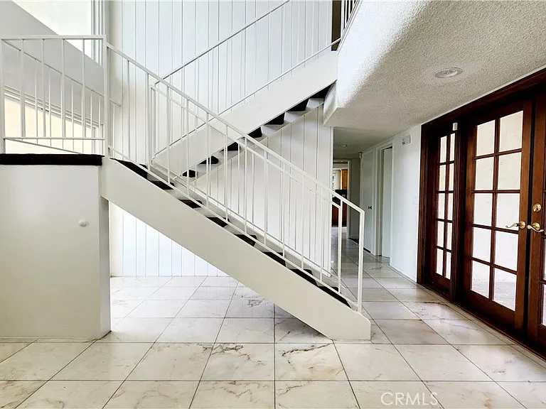 6327 Sattes Dr — Photo 6