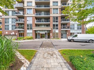 5 Michael Power Pl #1005, Toronto, ON M9A0A3