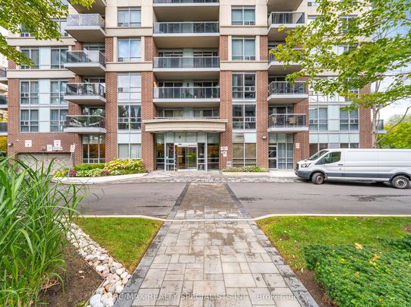 5 Michael Power Pl #1005, Toronto, ON M9A 0A3