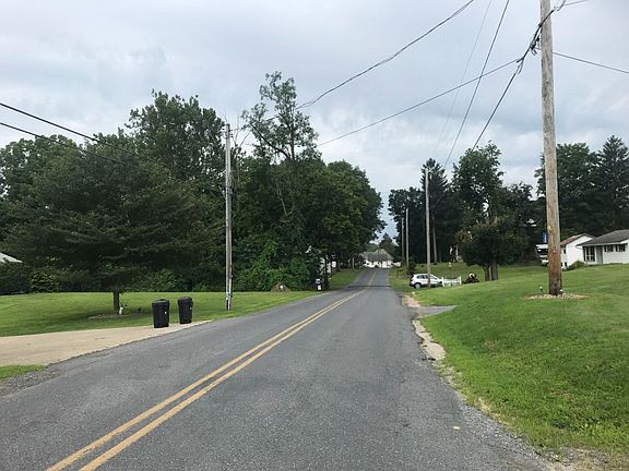 5th image of 153 Vincent Ave