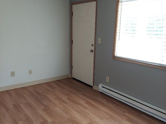 3rd image of 9100 NE 15th Ave APT 2