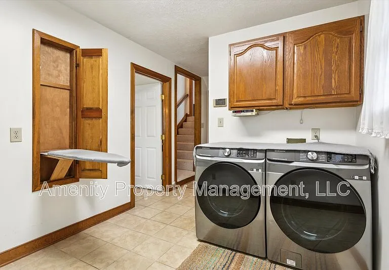 5974 Ladysmeade Ln — Photo 13