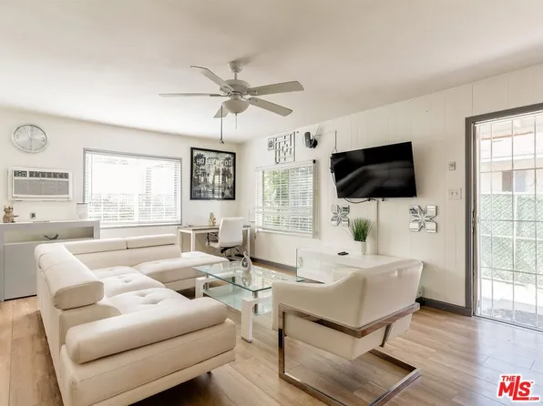 138 S Madison Ave, Los Angeles, CA 90004
