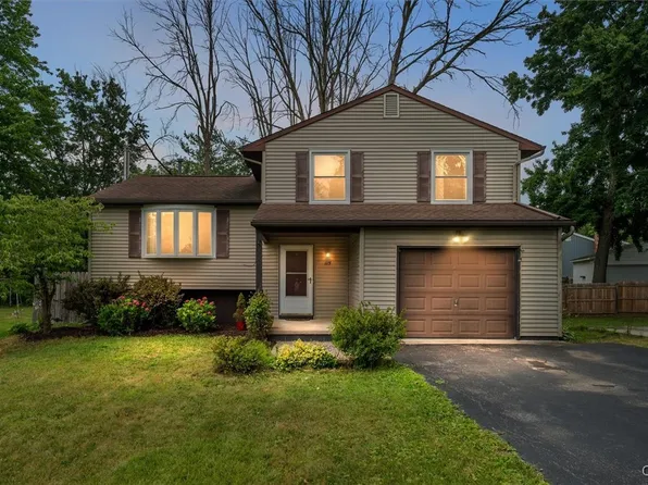 115 Tallowood Ct, North Syracuse, NY 13212