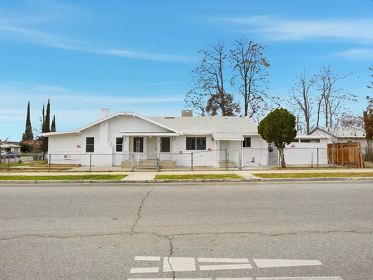 728 Lincoln St #A — Photo 5