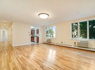 586 President St #2E, Brooklyn, NY 11215
