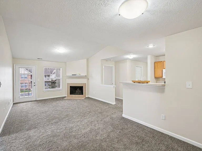 Bayberry Place Apartments — Photo 35