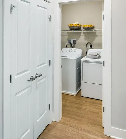 The Cove at Gateway Commons — Photo 11