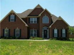 212 Zoe Ct, Murfreesboro, TN 37129