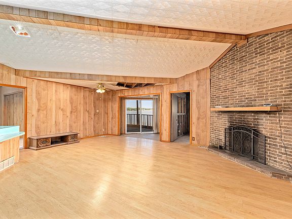 5th image of 6946 Shamrock Dr