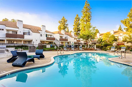 Sendero Huntington Beach Photo 1