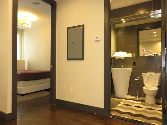 Rented by Premier Metro Realty Corp | media 1